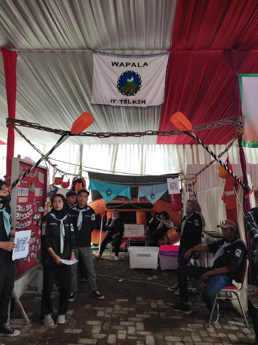 Dokumentasi partisipasi WAPALA Telkom University Purwokerto dalam kegiatan UKM Expo sebagai ajang memperkenalkan organisasi, kegiatan, serta semangat kepencintaalaman kepada mahasiswa.